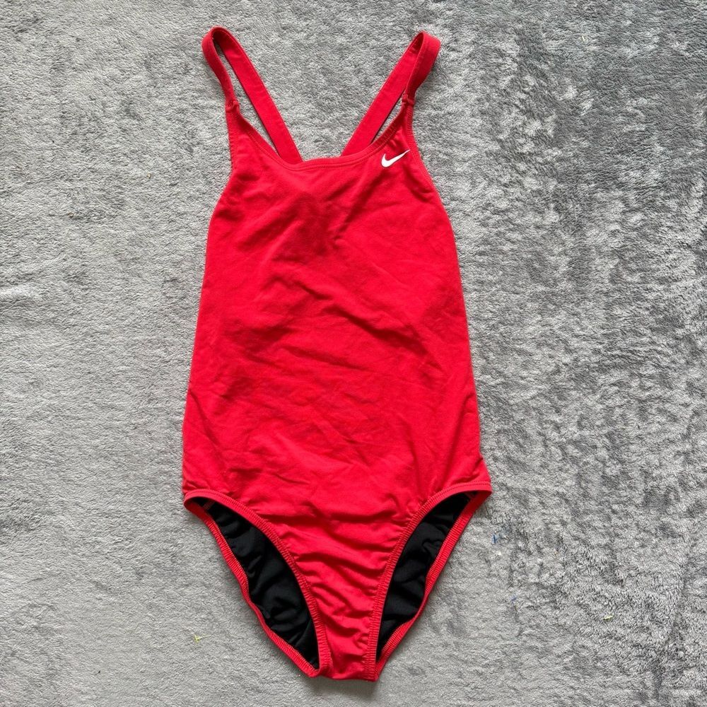 Nike Women’s 10 Hydrastrong Fastback One Piece Swimsuit University Red